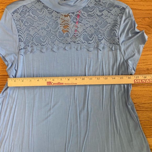 Candie’s Lace Top Shirt Juniors Large Blue Mock Neck Tee Button Closure NWOT - Picture 8 of 9